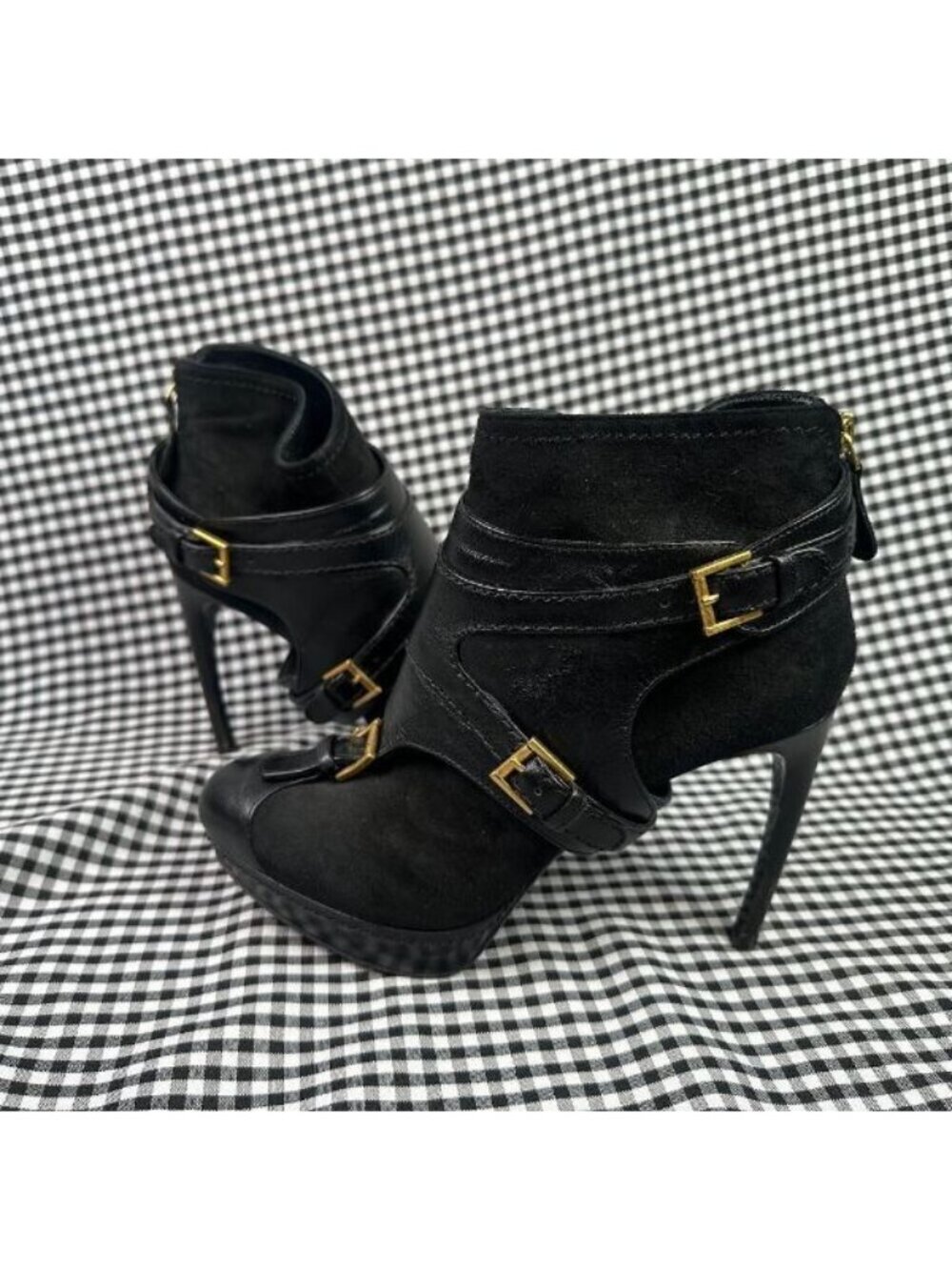 Alexander McQueen Léopold Suede Leather Black Curved Heel Buckle Boot Heel EU 39